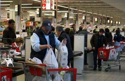 Radno vrijeme trgovina i shopping centara na Staru i Novu godinu