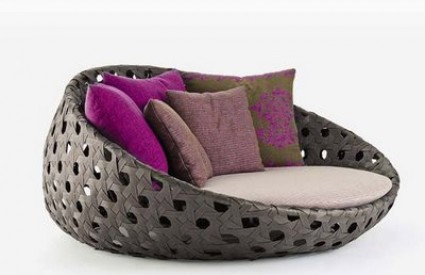 Boje variraju od smeđe, ljubičaste i sive, pa sve do potpuno bijelih primjeraka