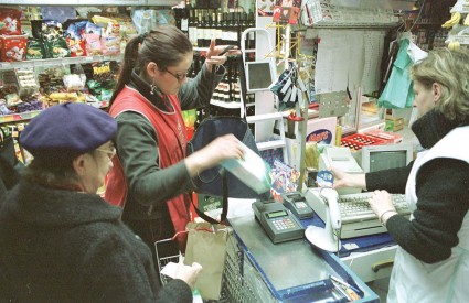 Radno vrijeme trgovina i shopping centara na Sveta Tri kralja 2015.