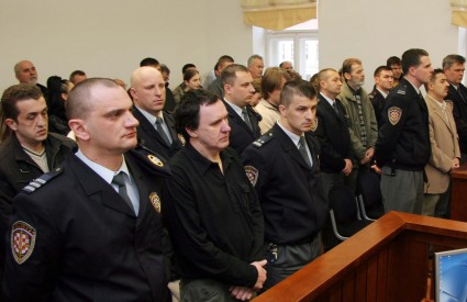 Tomislav Madi osuđen je na 20, Mario Jurić na 12, Mijo Starčević na 10, Zoran Poštić na 8, a Davor Lazić na 7 godina zatvora 