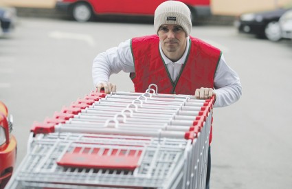 Više od 65 posto ukupnog novca potrošenog u lancima otpada na supermarkete, od kojih je Konzum kupcima najpoznatiji