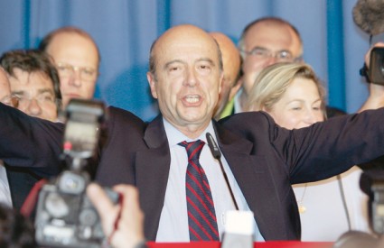 Alain Juppé ponovno je izabran za gradonačelnika Bordeauxa, jednog od rijetkih gradova u kojima je UMP zadržao vlast