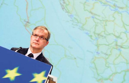 Povjerenik za proširenje EU Olli Rehn doputovao je u Zagreb  