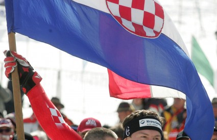 Ivica Kostelić proslavio je pobjedu s hrvatskim navijačima