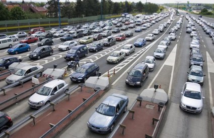 Očekuju se kilometarske kolone