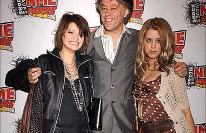 Peaches (desno) jedna je od brojnih klijentica dilera droge čije su usluge navodno koristile Amy Winehouse i Kelly Osbourne