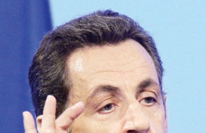 Sarkozy najavljuje