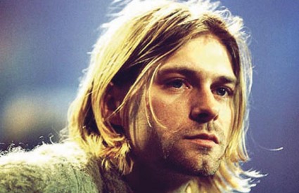 Pjevač je pronađen mrtav u svojem domu u Seattleu kada je bio na vrhuncu slave, 8. travnja 1994. godine
