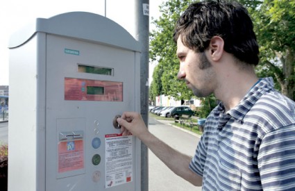 Cijene parkiranja predstavljaju dodatan udar na džep građana, uz poskupljenja goriva, hrane i komunalnih usluga
