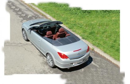 Astra Twintop preobražava se iz kupea u kabriolet za pravi užitak vožnje