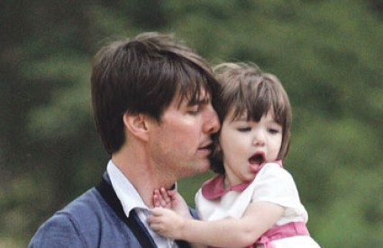 Jedan od najpoznatijih pripadnika Scijentološke crkve - Tom Cruise s kćerkom Suri
