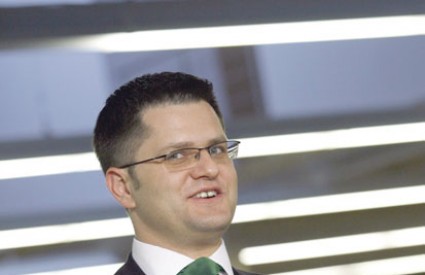 Među kandidatima za novog mandatara je i ministar vanjskih poslova Vuk Jeremić
