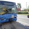 Osam ozlijeđenih u sudaru autobusa