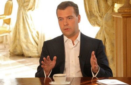 Dmitri Medvedev tokom intervjua u rezidenciji Bocharov Ruchei 