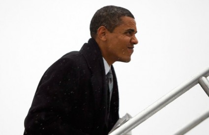 Barack Obama tjedan dana prije izbora po kiši i oluji obilazi Ameriku u potrazi za glasačima