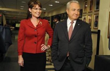 Sarah Palin prati nastup komičarke Tine Fey u društvu producenta SNL-a Sarah Palin prati nastup komičarke Tine Fey u društvu producenta SNL-a