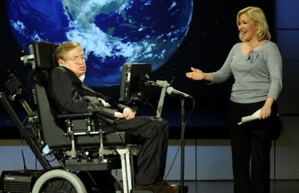 Stephen Hawking s kćeri Lucy na predavanju u povodu 50. obljetnice NASA-e