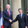 Pričljivi Sarkozy u problemima