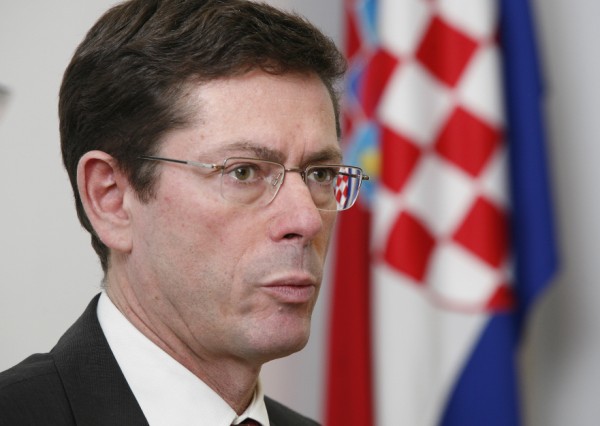http://metro-portal.hr/img/repository/2009/02/web_image/ivan_simonovic.jpg