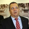 Barak obećao da će ukloniti nezakonita židovska naselja