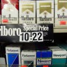 Britanija 2012. zabranjuje izlaganje cigareta na policama trgovina