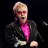Elton John svirao ispred piramida Maja