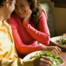 Zašto nije zdravo jesti sam