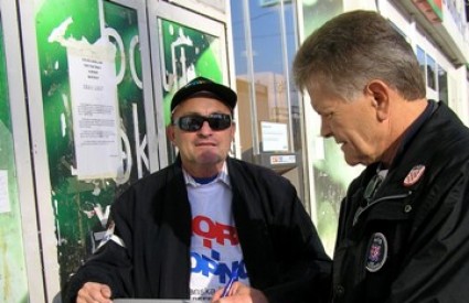 Kninski branitelji potpisuju peticiju za referendum