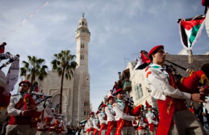 Božićna procesija u Betlehemu