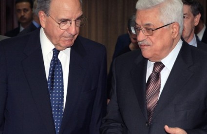 George Mitchell i Mahmud Abas George Mitchell i Mahmud Abas