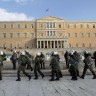 Bomba eksplodirala pred grčkim parlamentom