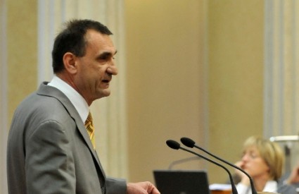 Nenad Starzć