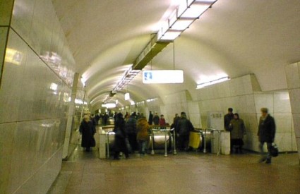 Eksplozija u metrou na stanici Lubianka odnijela je najmanje 34 života