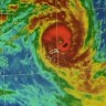 Snažan uragan pogodio Fidži, 5.000 ljudi evakuirano 