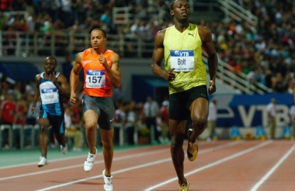 Bolt je viši od svojih glavnih suparnika za 10 cm Bolt je viši od svojih glavnih suparnika za 10 cm