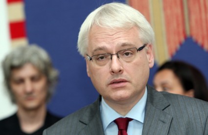 Ivo Josipović ustavne promjene
