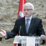 Josipović: Da je politika bila dobra, broj Hrvata ne bi se prepolovio