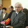 Josipović: Teret krize mora se rasporediti pravedno