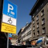Zagreb ima samo 1,000 parkirnih mjesta za invalide, a koriste ih i 'zdrave' osobe