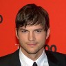 Ashton Kutcher: Loše se tučem pa mi treba kaskader