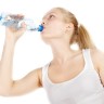 Izgubite kilograme pijući vodu
