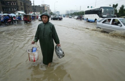 Kina poplave kiše mrtvi Kina poplave kiše mrtvi