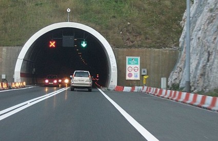 Tunel Sveti rok