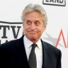 Michael Douglas ima rak grla