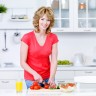 8 razloga zašto svaka moderna žena mora naučiti kuhati