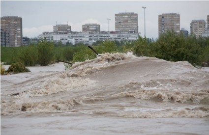 Vodostaji u Hrvatskoj pod nadzorom, nekoliko područja ipak poplavljeno