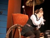 Na dječju predstavu Mačak u čizmama IDE: