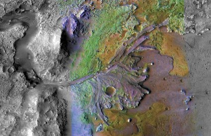 Površina Marsa se sastoji od dvije tektonske ploče