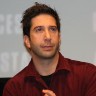 Glumac David Schwimmer postaje otac