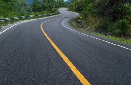 Zelene ceste gradit će se u Butanu